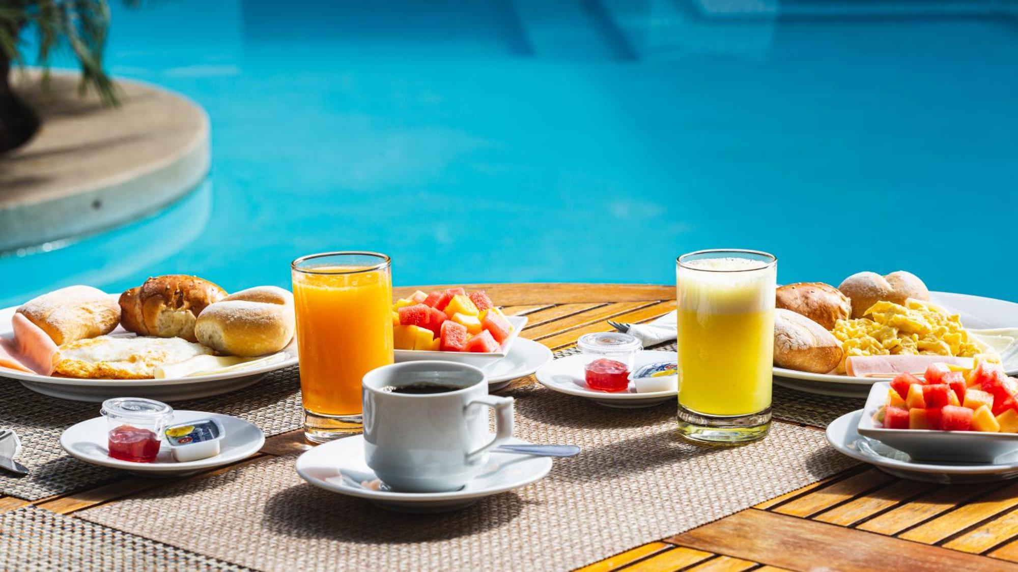 Lp Los Portales Hotel Piura Bagian luar foto
