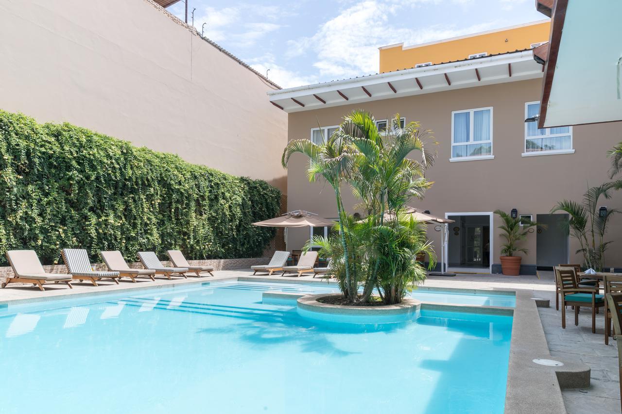 Lp Los Portales Hotel Piura Bagian luar foto